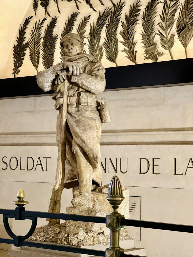 Nettoyage de monuments et de statues